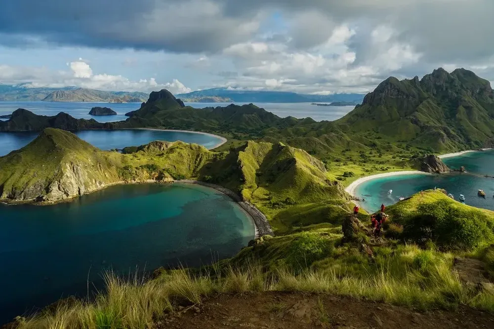 Padar Island Experience - Luxury Phinisi Komodo Charter 2026